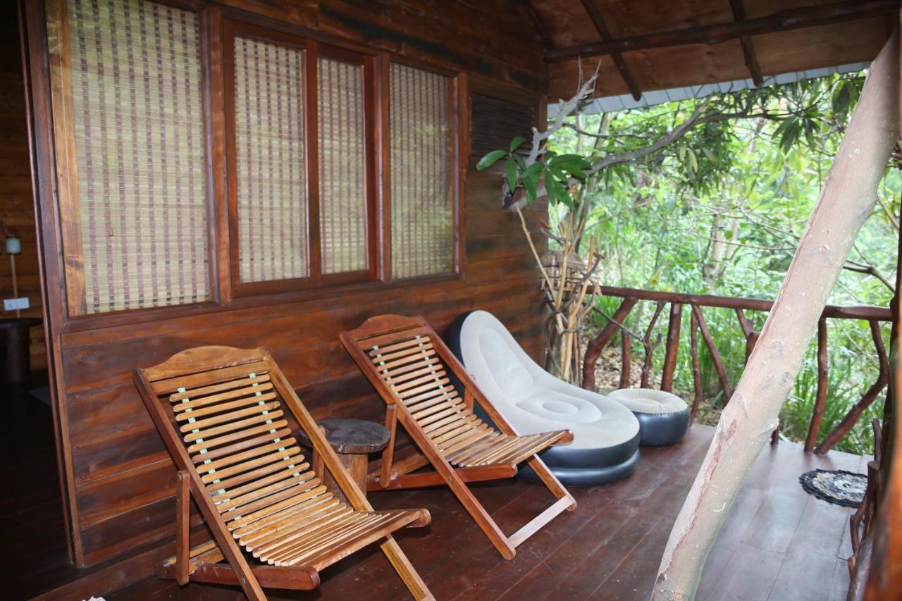 Jungle Face Inn Элла Экстерьер фото