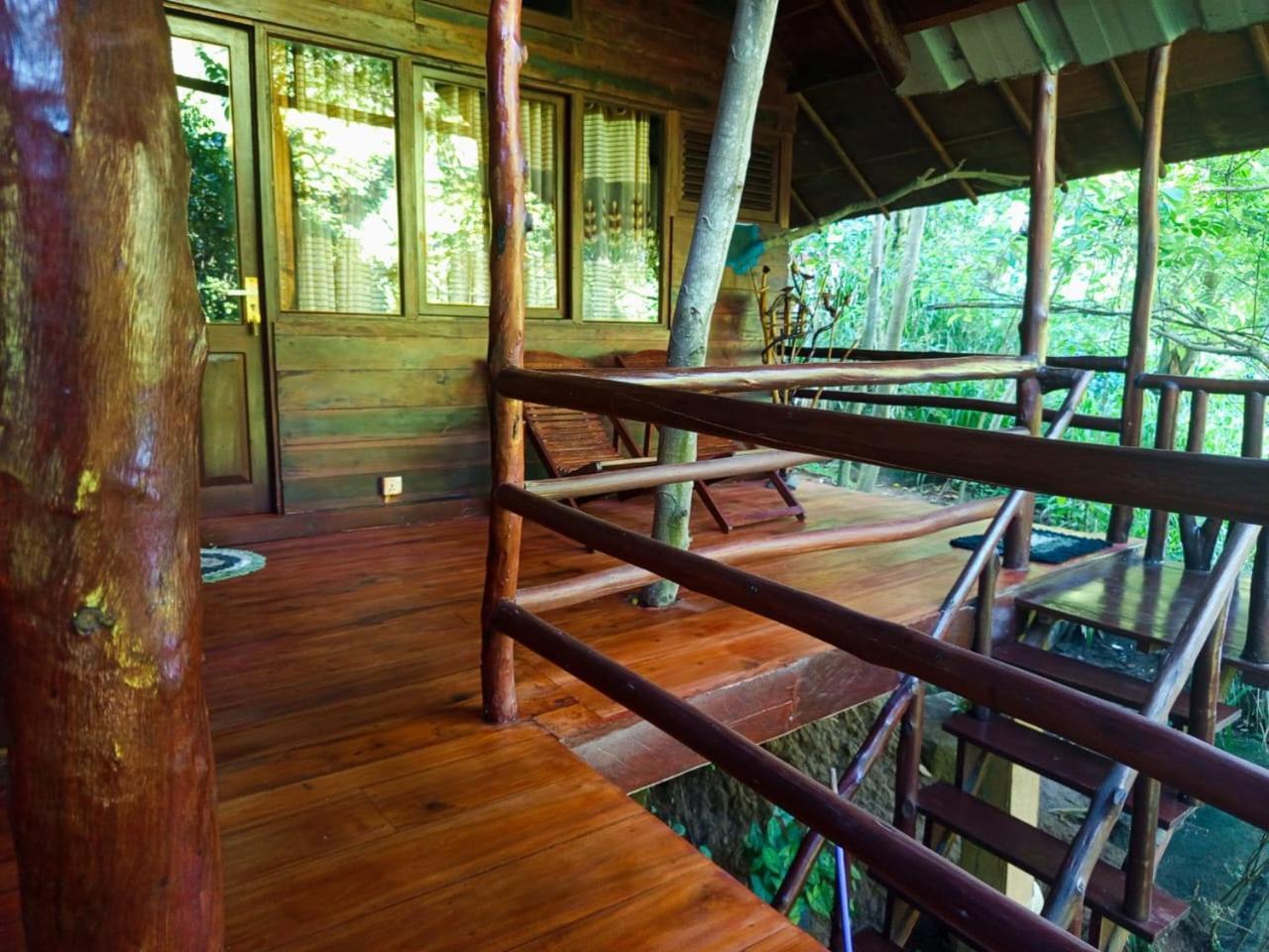 Jungle Face Inn Элла Экстерьер фото
